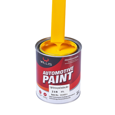 Couleurs personnalisées de peinture automobile solide, résistante aux intempéries 2K Peinture à pulvériser 2K Jaune moyen Peinture de finition automatique