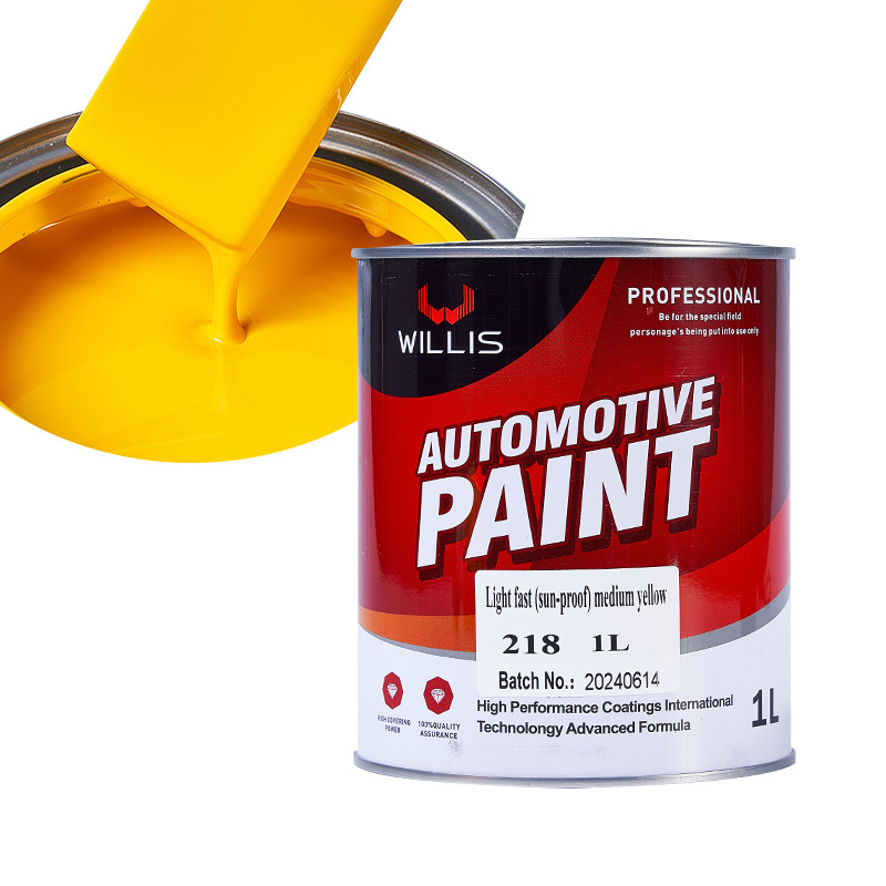 Couleurs personnalisées de peinture automobile solide, résistante aux intempéries 2K Peinture à pulvériser 2K Jaune moyen Peinture de finition automatique